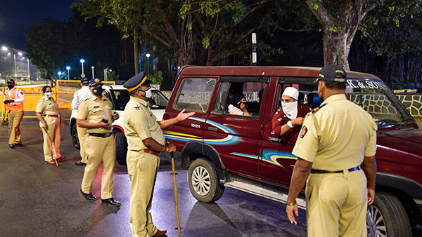 ಫೇಸ್ ಮಾಸ್ಕ್ ಬಗ್ಗೆ ಹೊಸ ನಿಯಮ ಜಾರಿಗೆ ತಂದ ಪೆಟ್ರೋಲ್ ಬಂಕ್ ಮಾಲೀಕರ ಸಂಘ