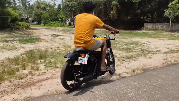 ಹಾರ್ಲೆ-ಡೇವಿಡ್ಸನ್ ಬೈಕಿನಂತೆ ಮಾಡಿಫೈಗೊಂಡ ಟಿವಿಎಸ್ ಎಕ್ಸ್ಎಲ್