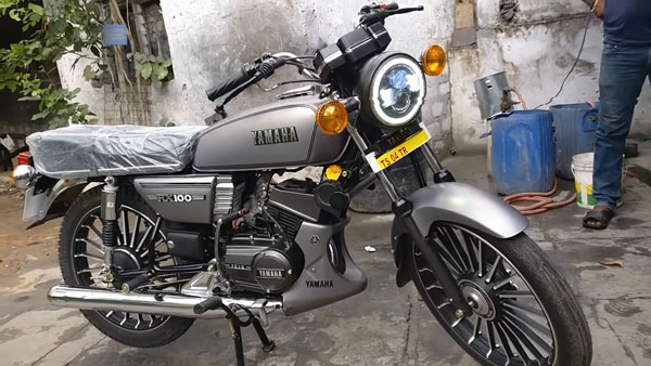 ಹೊಸ ಬೈಕಿನಂತೆ ರಿಸ್ಟೋರ್ ಆದ ಯಮಹಾ ಆರ್ಎಕ್ಸ್ 100 ಬೈಕ್
