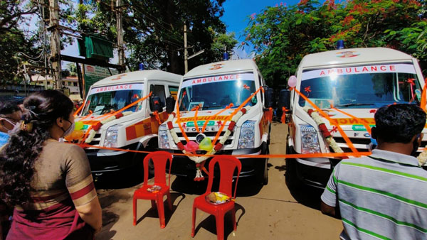 ಆ್ಯಂಬುಲೆನ್ಸ್ ಚಲಾಯಿಸಿ ಗಮನ ಸೆಳೆದ ಖಾನಾಪುರ ಶಾಸಕಿ ಅಂಜಲಿ ನಿಂಬಾಳ್ಕರ್