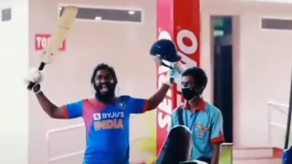 ಕ್ರಿಕೆಟ್ ಆಟಗಾರನಂತೆ ಉಡುಗೆ ತೊಟ್ಟು ಬೆಲೆ ಏರಿಕೆ ವಿರುದ್ಧ ಪ್ರತಿಭಟಿಸಿದ ಸ್ಕೂಟರ್ ಸವಾರ