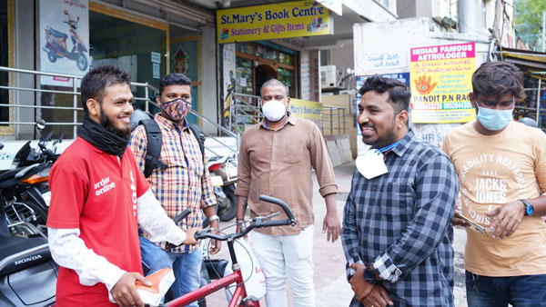 ಜೊಮಾಟೊ ಡೆಲಿವರಿ ಬಾಯ್ ಸಂಕಷ್ಟಕ್ಕೆ ಸ್ಪಂದಿಸಿದ ಸಾರ್ವಜನಿಕರು