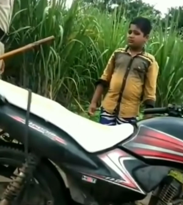 ಲಾಕ್ಡೌನ್ ಅವಧಿಯಲ್ಲಿ ಬೈಕ್ ಚಾಲನೆ ಮಾಡಿ ಲಾಕ್ ಆದ ಬಾಲಕ