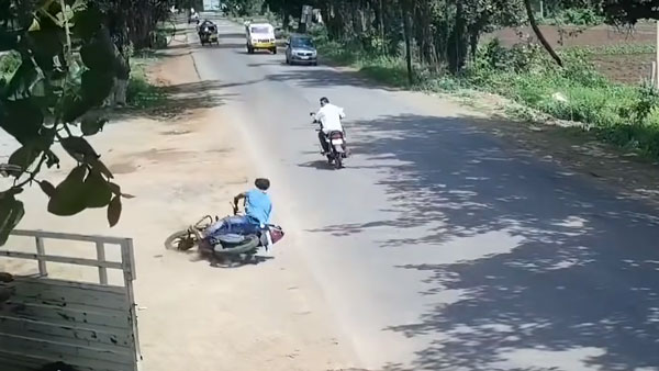 ಕುಡಿದು ವಾಹನ ಚಾಲನೆ ಮಾಡಿ ಅವಾಂತರ ಸೃಷ್ಟಿಸಿದ ಬೈಕ್ ಸವಾರ