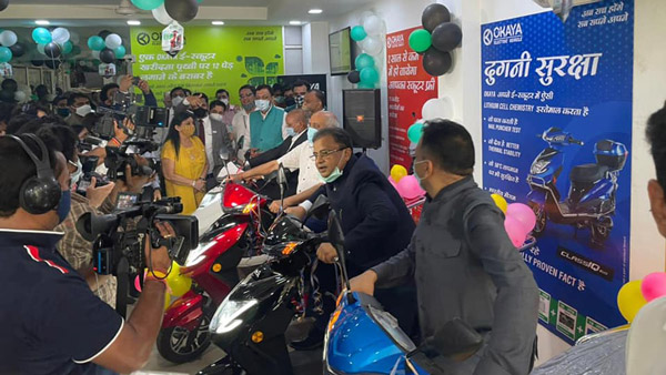 ಎಲೆಕ್ಟ್ರಿಕ್ ಸ್ಕೂಟರ್ಗಳನ್ನು ಬಿಡುಗಡೆಗೊಳಿಸಿದ ಖ್ಯಾತ ಬ್ಯಾಟರಿ ತಯಾರಕ ಕಂಪನಿ