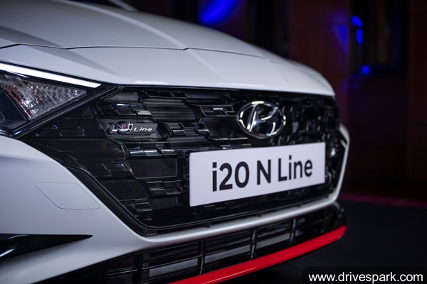 ಭಾರತದಲ್ಲಿ ಪರ್ಫಾಮೆನ್ಸ್ ಪ್ರಿಯರಿಗಾಗಿ i20 N line ವರ್ಷನ್ ಅನಾವರಣಗೊಳಿಸಿದ Hyundai