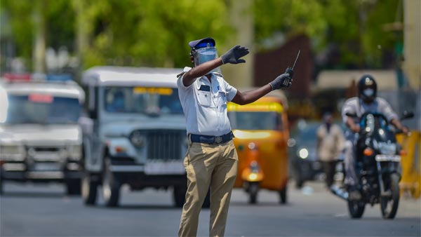 ದಾಖಲೆಗಳ ಪರಿಶೀಲನೆಗೆ ವಾಹನಗಳನ್ನು ತಡೆದು ನಿಲ್ಲಿಸದಂತೆ ಆದೇಶ ಹೊರಡಿಸಿದ ಪೊಲೀಸ್ ಆಯುಕ್ತರು