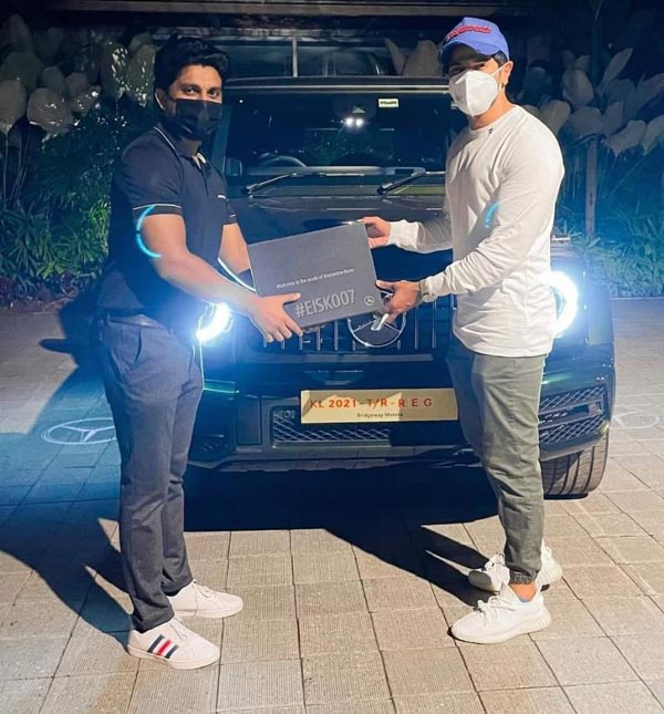 ರೂ.2.45 ಕೋಟಿ ಬೆಲೆಯ ಮರ್ಸಿಡಿಸ್-ಎಎಂಜಿ ಜಿ63 ಎಸ್ಯುವಿ ಖರೀದಿಸಿದ ನಟ ದುಲ್ಕರ್ ಸಲ್ಮಾನ್