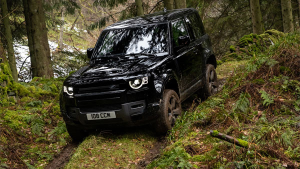 ಭಾರತದಲ್ಲಿ V8 ಎಂಜಿನ್ ಪ್ರೇರಿತ Land Rover Defender SUV ಬಿಡುಗಡೆ