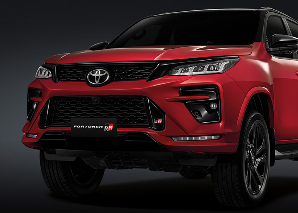 ಆಕರ್ಷಕ ವಿನ್ಯಾಸದಲ್ಲಿ ಬಿಡುಗಡೆಗೊಂಡ Toyota Fortuner GR Sport