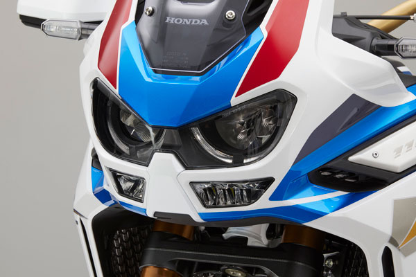 ನಮ್ಮ ಬೆಂಗಳೂರಿನಲ್ಲಿ ಕರ್ನಾಟಕದ 100ನೇ Africa Twin ಬೈಕ್ ವಿತರಿಸಿದ Honda