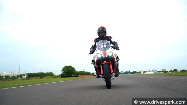 ಪರ್ಫಾಮೆನ್ಸ್ ಪ್ರಿಯರಿಗಾಗಿ ಮತ್ತಷ್ಟು ಬದಲಾದ 2021ರ TVS Apache RR310