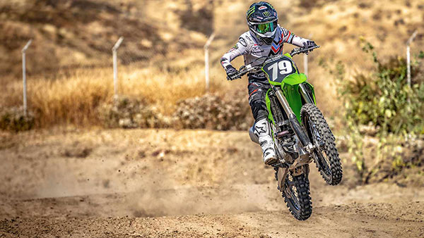 ಭಾರತದಲ್ಲಿ ಹೊಸ Kawasaki KX250, KX450 ಆಫ್-ರೋಡ್ ಬೈಕ್ಗಳು ಬಿಡುಗಡೆ