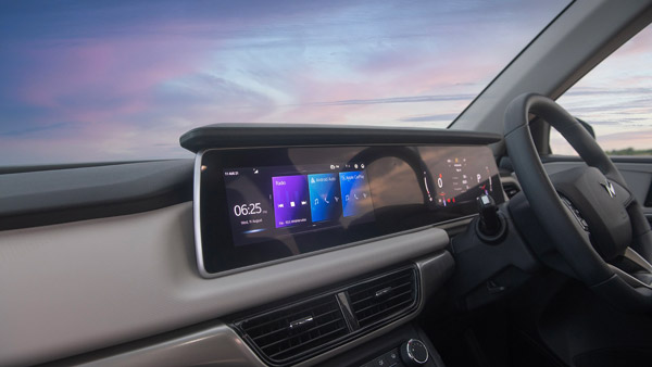 XUV700 ಎಸ್ಯುವಿ ಮಾದರಿಗಾಗಿ ಆಕ್ಸೆಸರಿಸ್ ಪ್ಯಾಕೇಜ್ ಬಿಡುಗಡೆ ಮಾಡಿದ Mahindra