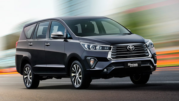 ಹೊಸ Toyota Innova Crysta ಕಾರು ಖರೀದಿಸಿದ ನಟ ಮೋಹನ್ ಲಾಲ್
