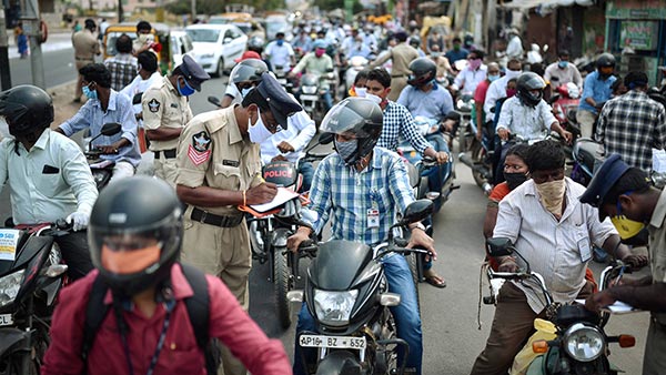 ನಂಬರ್ ಪ್ಲೇಟ್ ಮರೆ ಮಾಡುವ ವಾಹನ ಸವಾರರ ವಿರುದ್ಧ ವಿಶೇಷ ಕಾರ್ಯಾಚರಣೆ ಆರಂಭಿಸಿದ ಪೊಲೀಸರು