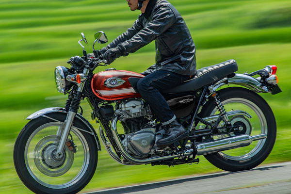 ಆಕರ್ಷಕ ವಿನ್ಯಾಸದಲ್ಲಿ ಅನಾವರಣಗೊಂಡ 2022ರ Kawasaki W800 ಬೈಕ್