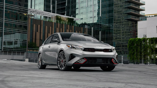 ಆಕರ್ಷಕ ವಿನ್ಯಾಸದಲ್ಲಿ ಅನಾವರಣಗೊಂದ ಹೊಸ Kia Forte ಕಾರು