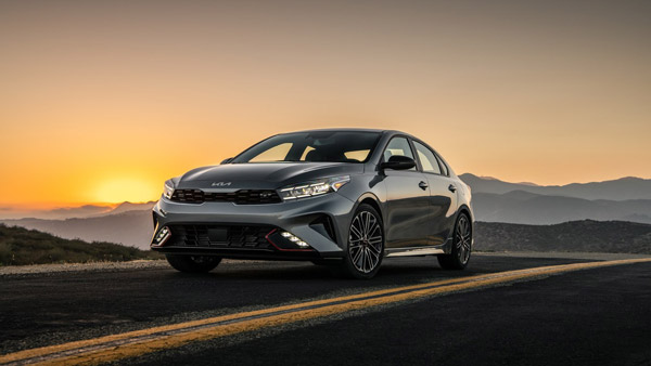 ಆಕರ್ಷಕ ವಿನ್ಯಾಸದಲ್ಲಿ ಅನಾವರಣಗೊಂದ ಹೊಸ Kia Forte ಕಾರು