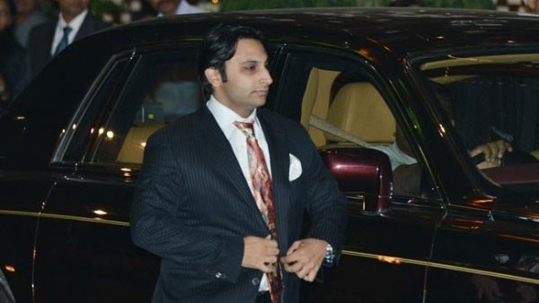 Rolls Royce Phantom ಕಾರು ಖರೀದಿಸಿದ ಕೋವಿಶೀಲ್ಡ್ ಕಂಪನಿ ಸಿಇಒ