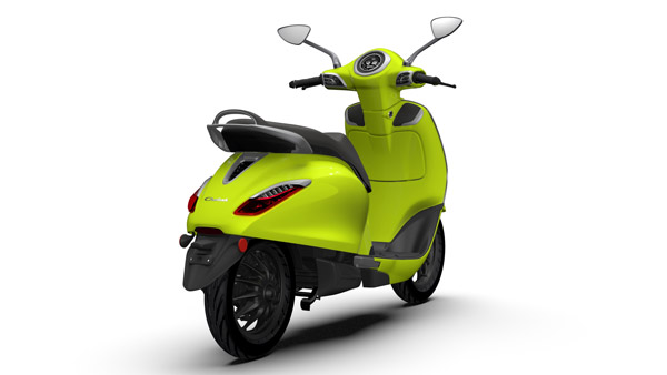 ಗಗನಕ್ಕೇರಿದ ಇಂಧನ ಬೆಲೆ: ಭಾರೀ ಬೇಡಿಕೆ ಪಡೆದುಕೊಂಡ Bajaj Chetak ಎಲೆಕ್ಟ್ರಿಕ್ ಸ್ಕೂಟರ್