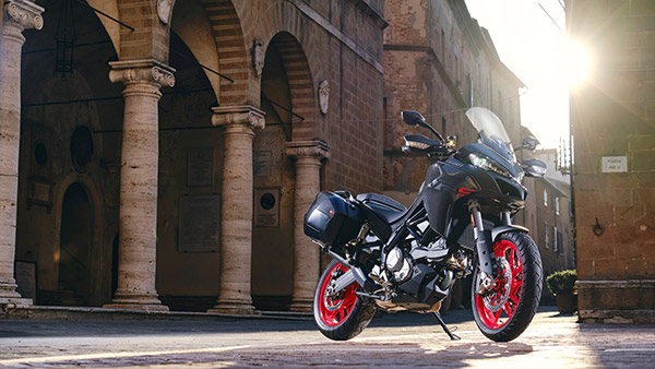 ಭಾರತದಲ್ಲಿ ಬಿಡುಗಡೆಯಾಗಲಿರುವ ಹೊಸ Ducati Multistrada V2 ಬೈಕ್ ವಿಶೇಷತೆಗಳು