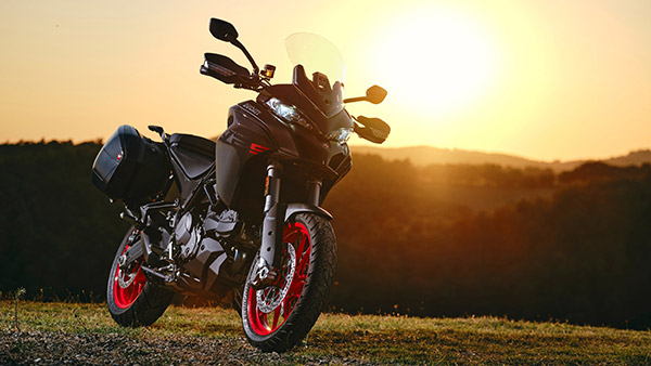 ಭಾರತದಲ್ಲಿ ಬಿಡುಗಡೆಯಾಗಲಿರುವ ಹೊಸ Ducati Multistrada V2 ಬೈಕ್ ವಿಶೇಷತೆಗಳು