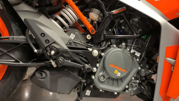 ಡೀಲರ್ ಬಳಿ ಕಾಣಿಸಿಕೊಂಡ ಹೊಸ KTM RC 200 ಬೈಕ್