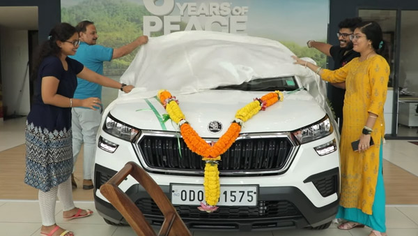 ತಂದೆಯ ಕನಸಿನ ಕಾರನ್ನು ಸರ್ಪ್ರೈಸ್ ಗಿಫ್ಟ್ ಆಗಿ ನೀಡಿದ ಮಗ