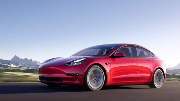 ಒಂದು ಟ್ರಿಲಿಯನ್ ಡಾಲರ್ ಗಡಿ ದಾಟಿದ Tesla ಮಾರುಕಟ್ಟೆ ಮೌಲ್ಯ