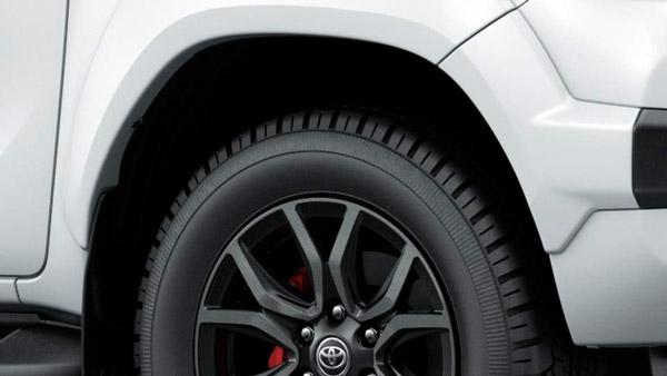 ಸ್ಪೋರ್ಟಿ ಲುಕ್ನಲ್ಲಿ ಅನಾವರಣಗೊಂಡ Toyota Hilux gets GR Sport ಎಡಿಷನ್