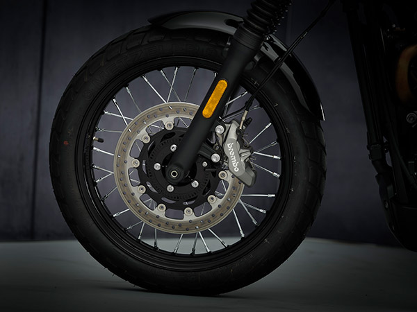 ಭಾರತದಲ್ಲಿ ಶೀಘ್ರದಲ್ಲೇ ಬಿಡುಗಡೆಯಾಗಲಿದೆ 2021ರ Triumph Street Scrambler ಬೈಕ್