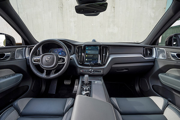 ಭಾರತದಲ್ಲಿ ಹೊಸ Volvo S90, XC60 ಪೆಟ್ರೋಲ್ ಮೈಲ್ಡ್-ಹೈಬ್ರಿಡ್ ಕಾರುಗಳು ಬಿಡುಗಡೆ