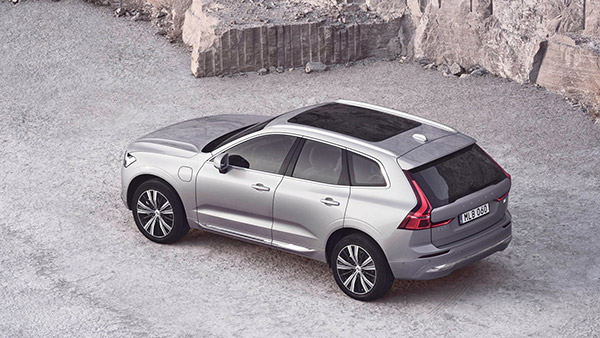 ಭಾರತದಲ್ಲಿ ಹೊಸ Volvo S90, XC60 ಪೆಟ್ರೋಲ್ ಮೈಲ್ಡ್-ಹೈಬ್ರಿಡ್ ಕಾರುಗಳು ಬಿಡುಗಡೆ