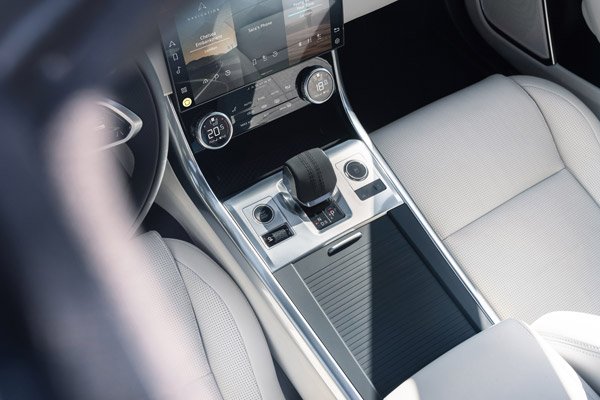ಭಾರತದಲ್ಲಿ 2021ರ Jaguar XF ಐಷಾರಾಮಿ ಕಾರು ಬಿಡುಗಡೆ