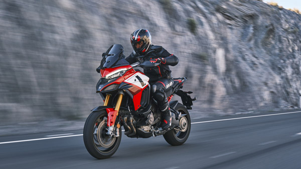 ಹೊಸ ಫೀಚರ್ಸ್ಗಳೊಂದಿಗೆ ಅನಾವರಣಗೊಂಡ Ducati Multistrada V4 Pikes Peak ವೆರಿಯೆಂಟ್