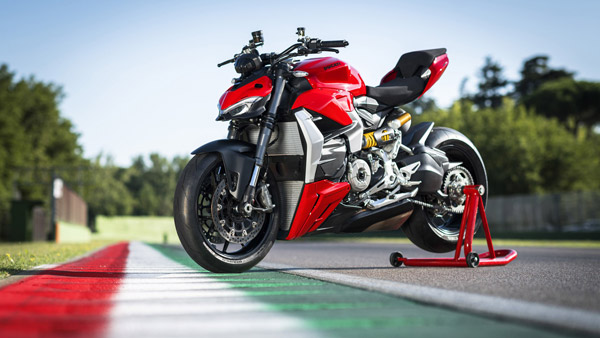 ಅತ್ಯಾಧುನಿಕ ಫೀಚರ್ಸ್ಗಳೊಂದಿಗೆ ಅನಾವರಣಗೊಂಡ ಹೊಸ Ducati Streetfighter V2 ಬೈಕ್