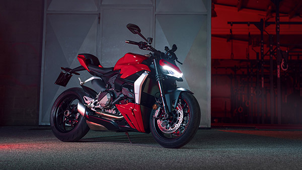ಅತ್ಯಾಧುನಿಕ ಫೀಚರ್ಸ್ಗಳೊಂದಿಗೆ ಅನಾವರಣಗೊಂಡ ಹೊಸ Ducati Streetfighter V2 ಬೈಕ್