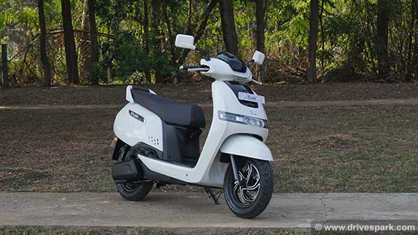 ಅಕ್ಟೋಬರ್ ತಿಂಗಳ ಮಾರಾಟದಲ್ಲಿ ಅಗ್ರಸ್ಥಾನಕ್ಕೇರಿದ Bajaj Chetak ಎಲೆಕ್ಟ್ರಿಕ್ ಸ್ಕೂಟರ್