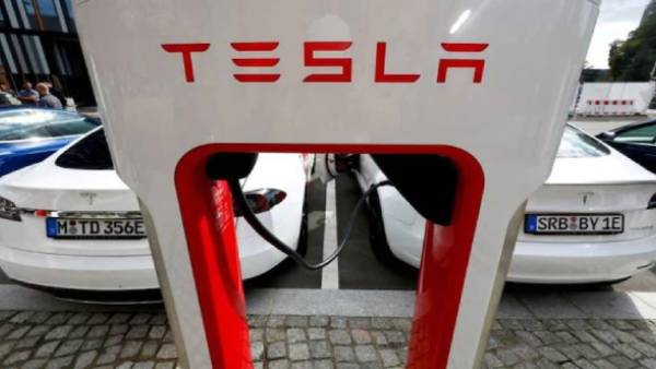 ಗ್ರಾಹಕರ ದೂರಿಗೆ ತ್ವರಿತವಾಗಿ ಸ್ಪಂದಿಸಿದ Tesla ಕಂಪನಿ ಸಿಇಒ