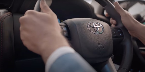 Toyota Fortuner Legender 4X4 ವೆರಿಯೆಂಟ್ ಹೊಸ ಟಿವಿಸಿ ಬಿಡುಗಡೆ