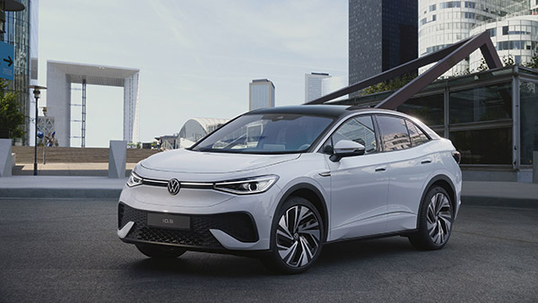 ಹೊಸ ಎಲೆಕ್ಟ್ರಿಕ್ ಕಾರು ಅನಾವರಣಗೊಳಿಸಿದ Volkswagen