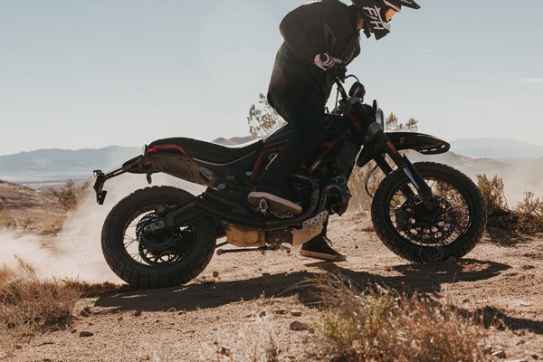 ಭಾರತದಲ್ಲಿ ಹೊಸ Ducati Scrambler Desert Sled Fasthouse ಬೈಕ್ ಬಿಡುಗಡೆ