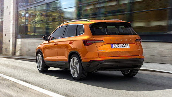 ಆಕರ್ಷಕ ವಿನ್ಯಾಸದಲ್ಲಿ ಅನಾವರಣಗೊಂಡ Skoda Karoq ಫೇಸ್ಲಿಫ್ಟ್ ಎಸ್ಯುವಿ
