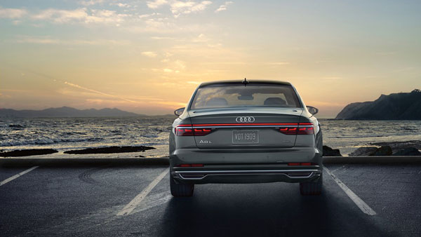 ದುಬಾರಿ ಬೆಲೆಯ Audi A8 L ಕಾರು ಖರೀದಿಸಿದ ನಟಿ ಕಿಯಾರಾ ಅಡ್ವಾನಿ