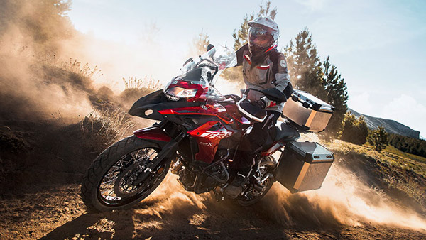 ಹೊಸ ಬಣ್ಣದ ಆಯ್ಕೆಯಲ್ಲಿ Benelli TRK 502X ಬೈಕ್ ಬಿಡುಗಡೆ