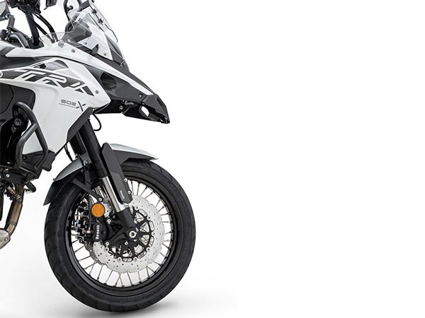 ಹೊಸ ಬಣ್ಣದ ಆಯ್ಕೆಯಲ್ಲಿ Benelli TRK 502X ಬೈಕ್ ಬಿಡುಗಡೆ