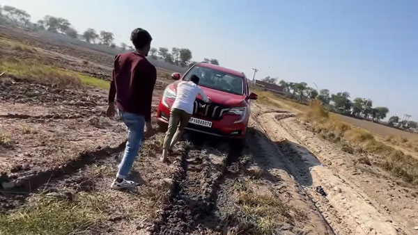 ಆಫ್ ರೋಡ್ಗೆ ತೆರಳಲು ಫ್ರಂಟ್ ವ್ಹೀಲ್ ಡ್ರೈವ್ ವಾಹನ ಸೂಕ್ತವಲ್ಲ: ಇಲ್ಲಿದೆ ಉತ್ತಮ ಉದಾಹರಣೆ