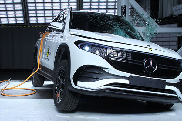 ಕ್ರ್ಯಾಶ್ ಟೆಸ್ಟ್ನಲ್ಲಿ 5-ಸ್ಟಾರ್ ರೇಟಿಂಗ್ ಪಡೆದ Mercedes Benz EQB ಎಸ್ಯುವಿ