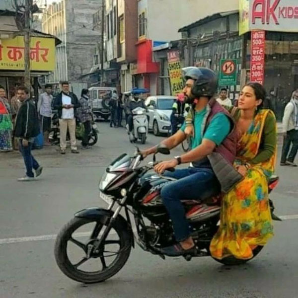 ನಕಲಿ ನಂಬರ್ ಪ್ಲೇಟ್ ಬಳಕೆ: ವಿಕ್ಕಿ ಕೌಶಲ್, ಸಾರಾ ಅಲಿ ಖಾನ್ ವಿರುದ್ಧ ದೂರು ದಾಖಲಾದ ಪ್ರಕರಣಕ್ಕೆ ಟ್ವಿಸ್ಟ್